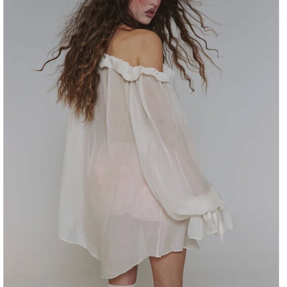 NWT Selkie The Silk Vanilla Shakespeare Blouse M/XL - Picture 4 of 9